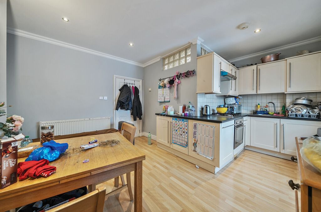 Property photo 3 of 13 Picture No. 06