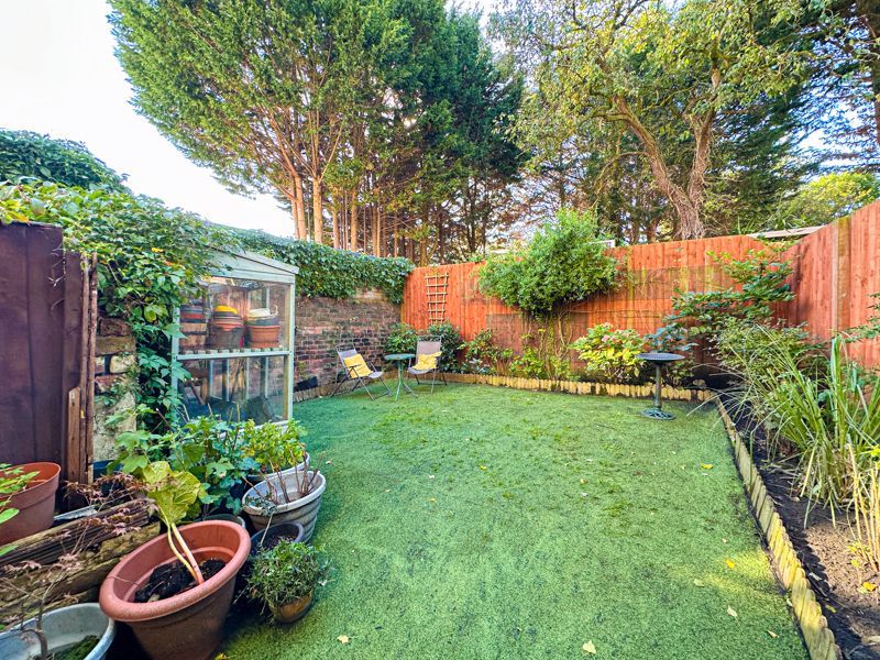 Property photo 3 of 39 Photo 30