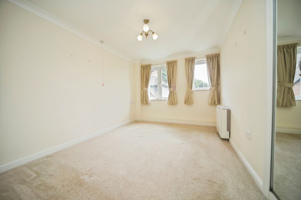 Property photo 3 of 12 Bedroom One