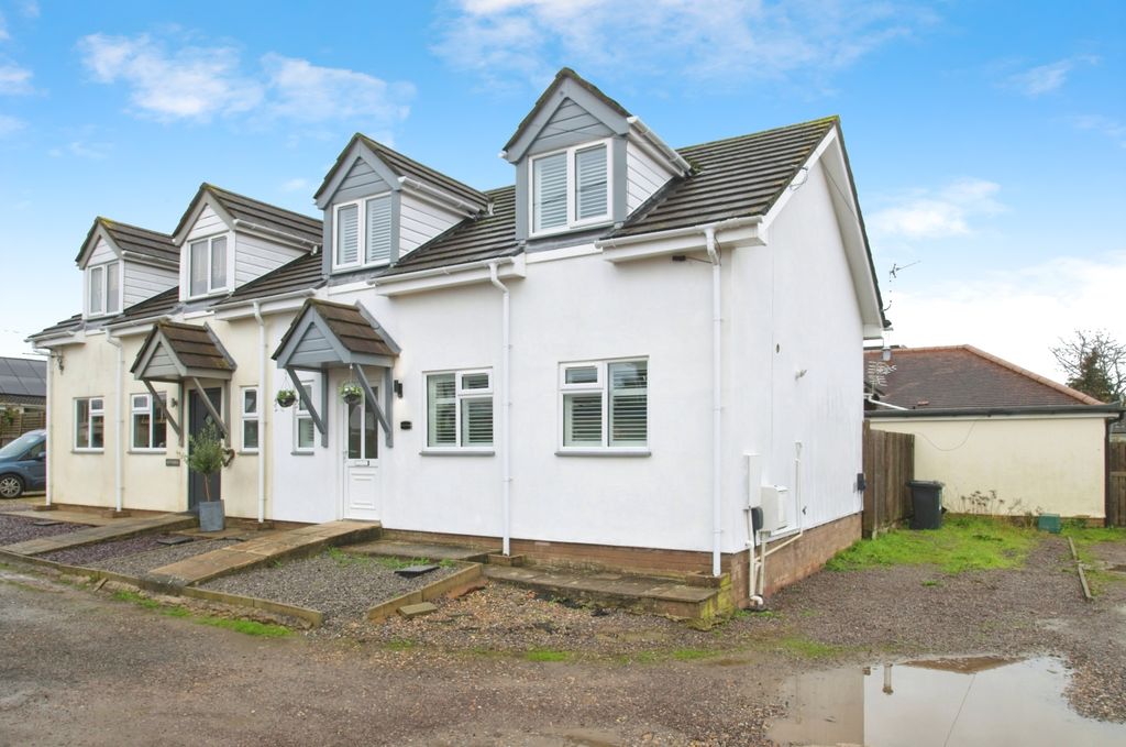 Property photo 2 of 15 Front View