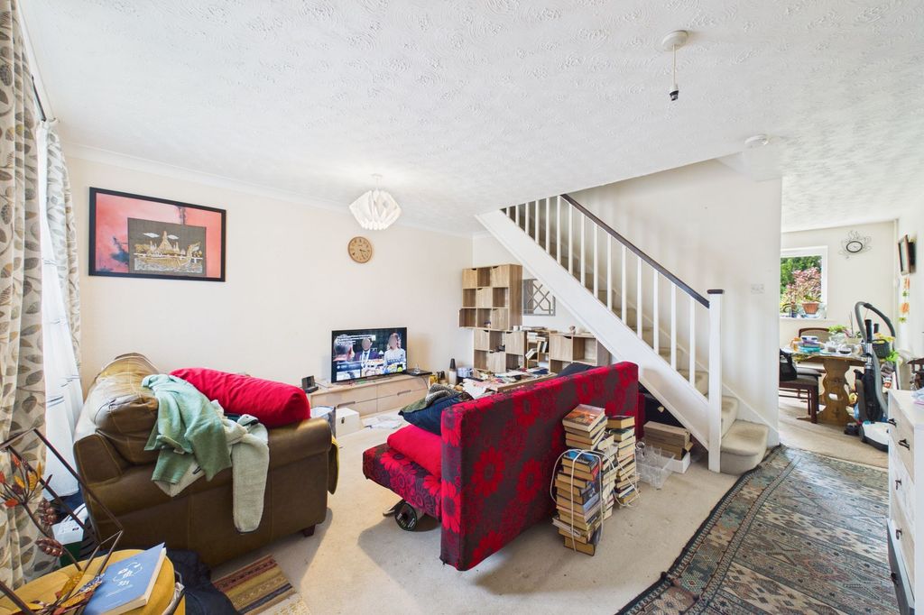 Property photo 2 of 13