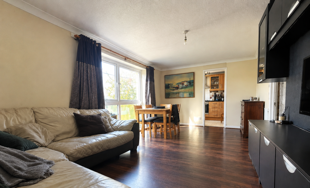 Property photo 1 of 5