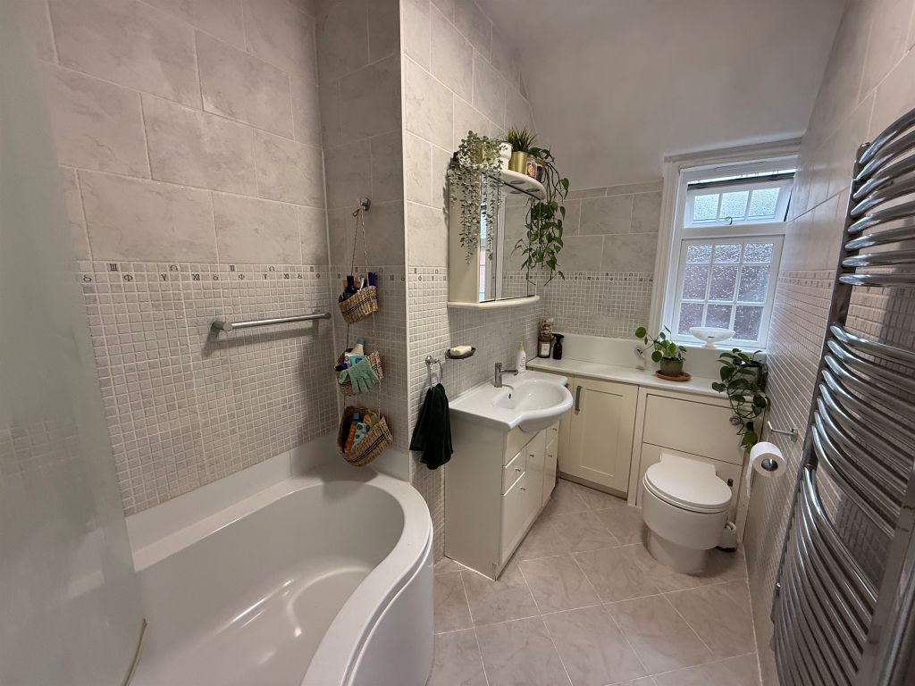 Additional image 12 of 2 bed flat for saleCourt Road, Maidenhead SL6