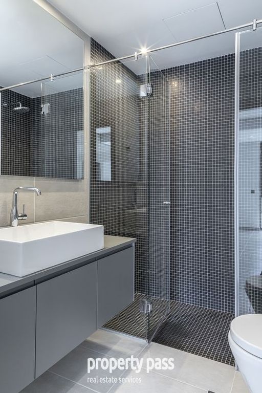 Property photo 3 of 12 <Alttext/>