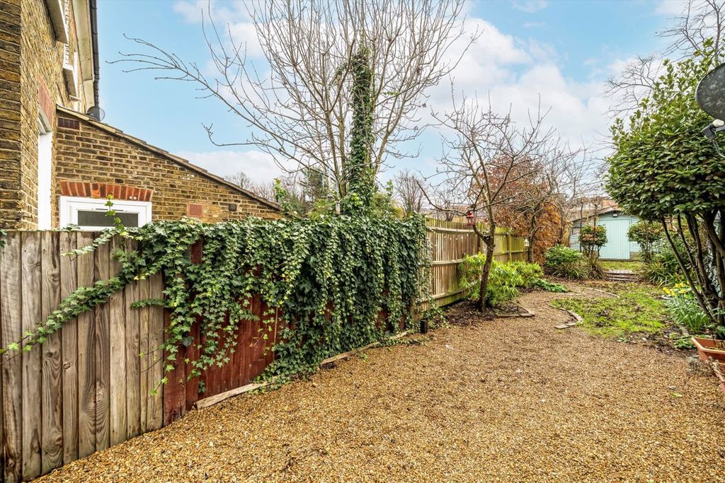 Property photo 3 of 5