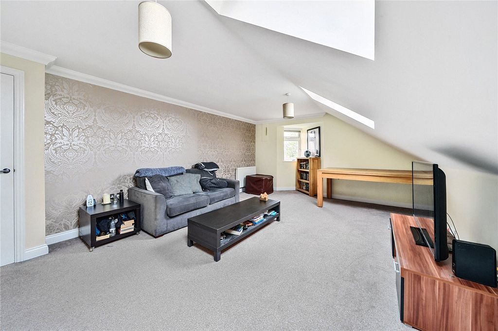 Property photo 2 of 9 Picture No. 03