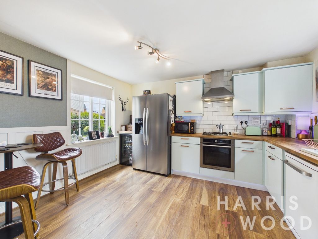 Property photo 2 of 29 4143582