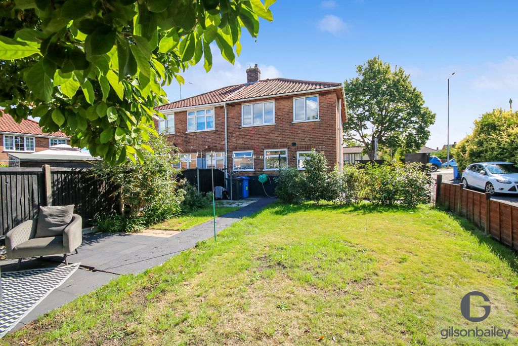 Property photo 2 of 15 Img_4123-2