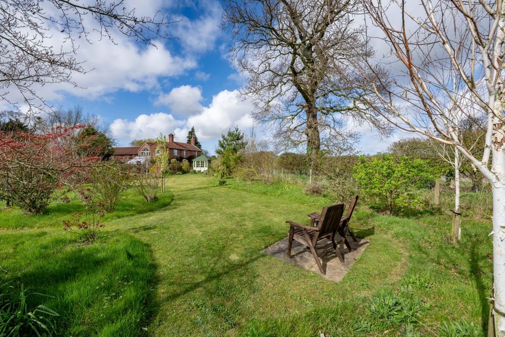 Property photo 2 of 29