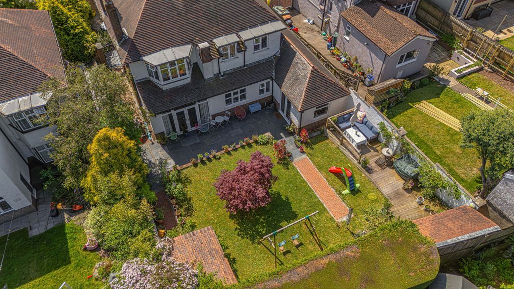 Property photo 1 of 56