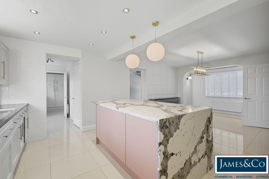 Property photo 3 of 22 71Godfreywayf
