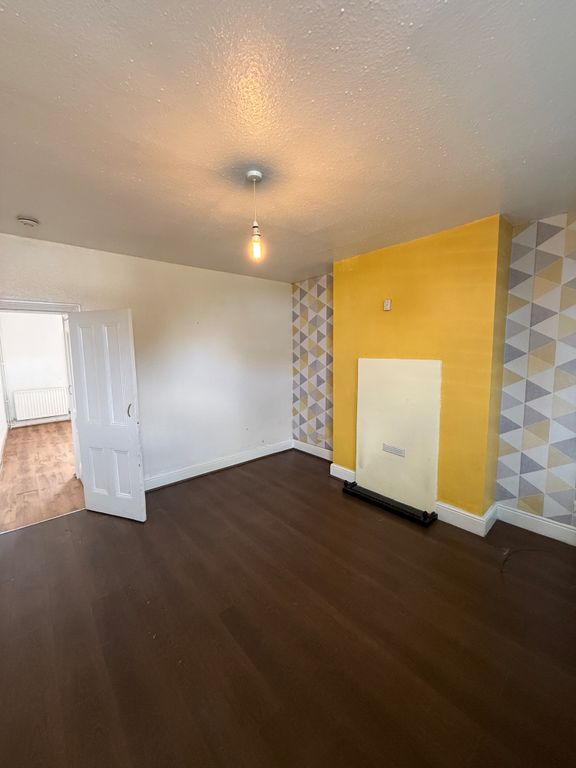 Property photo 2 of 11 Img_3772