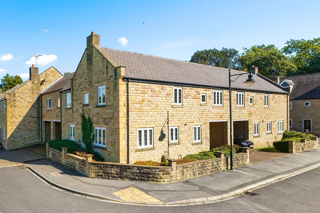 Property photo 1 of 11 Picture No. 24