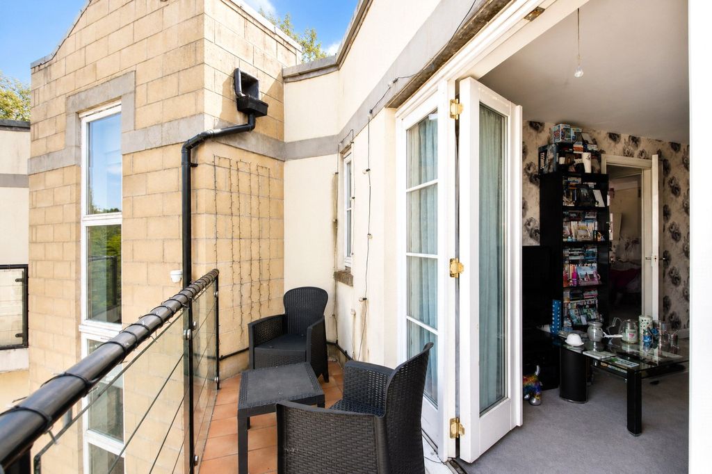 Property photo 2 of 10 Picture No. 02