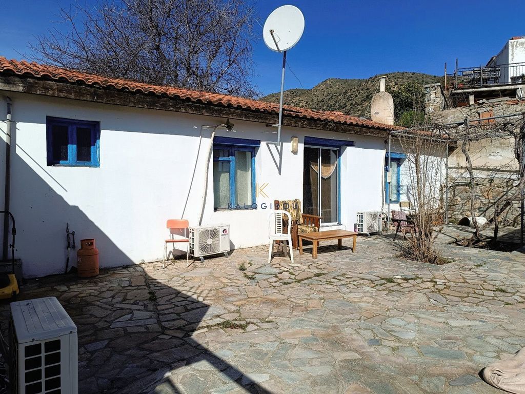 Property photo 1 of 4
