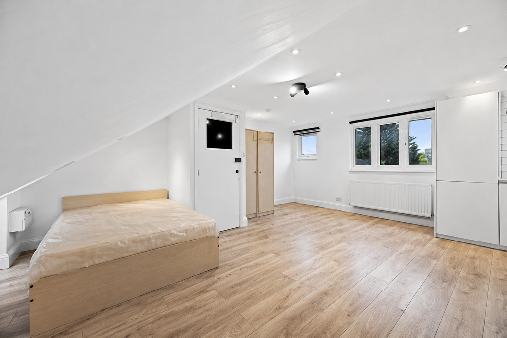 Property photo 1 of 7 S1
