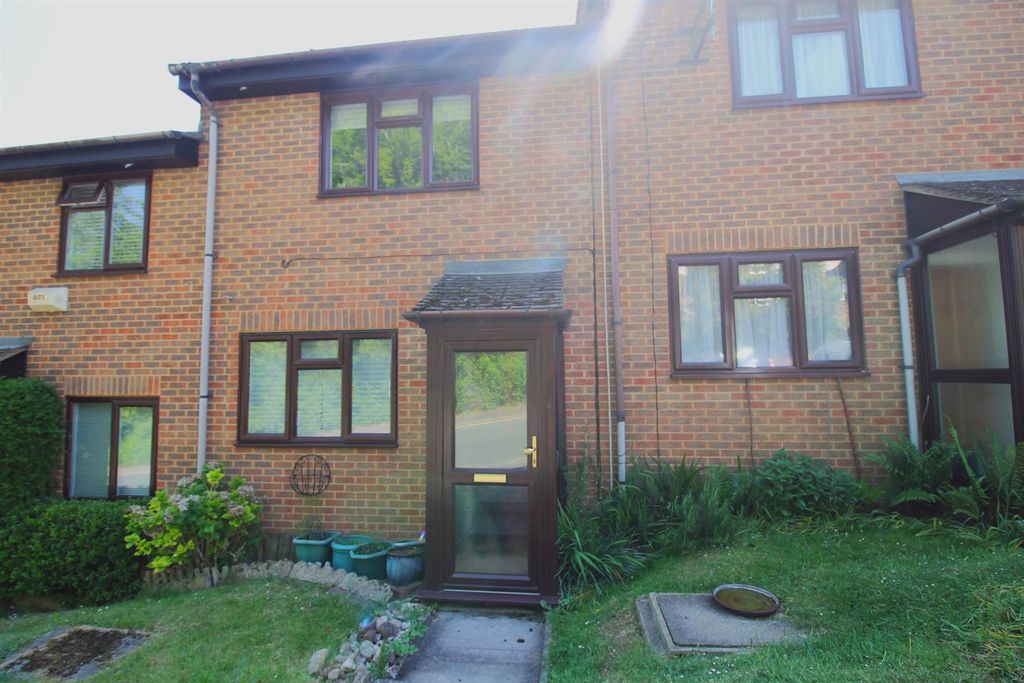 Property photo 1 of 7
