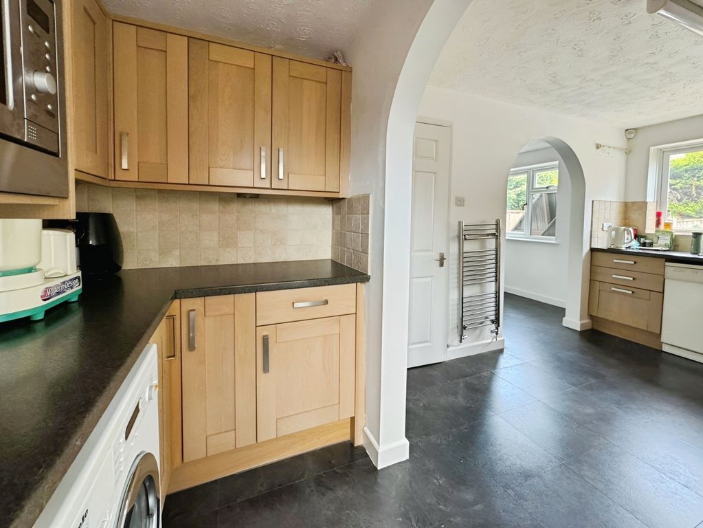 Property photo 3 of 16
