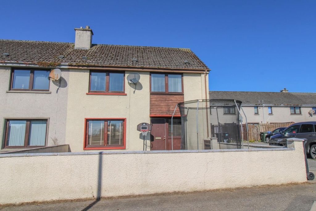 Property photo 1 of 18 Front.Jpg