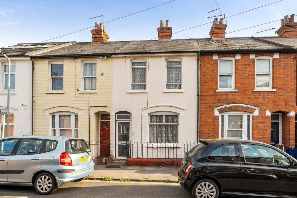Property photo 1 of 12