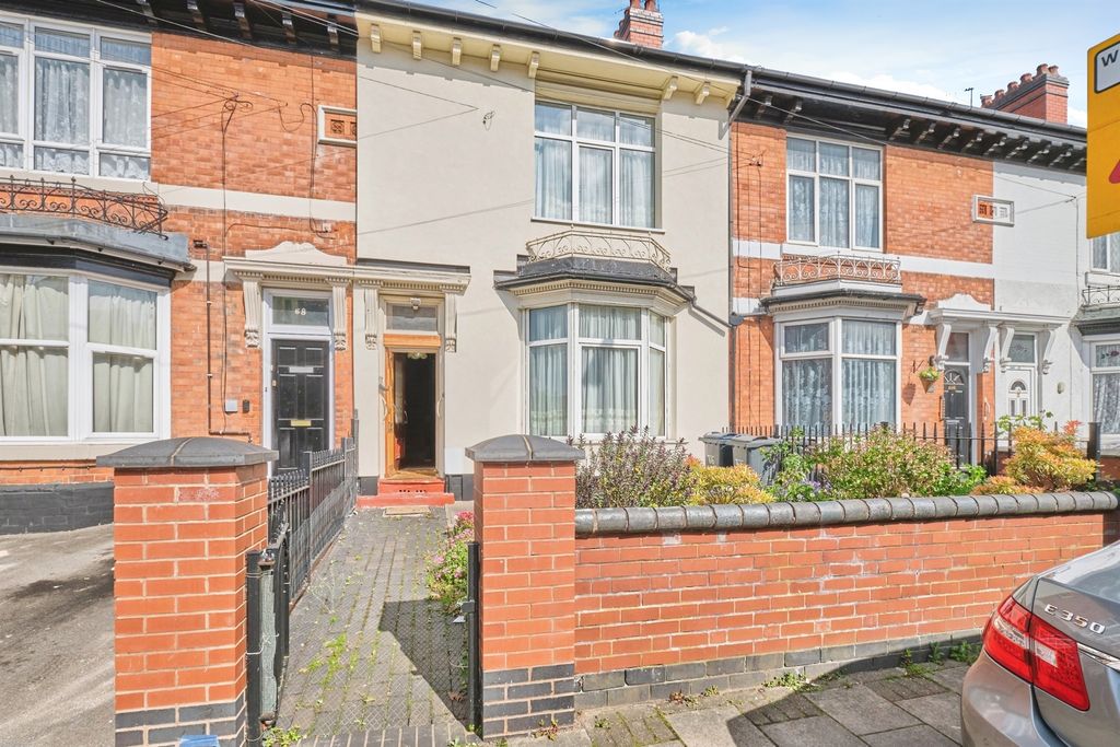 Property photo 1 of 16