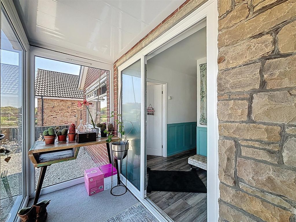 Property photo 2 of 19 Entrance Porch