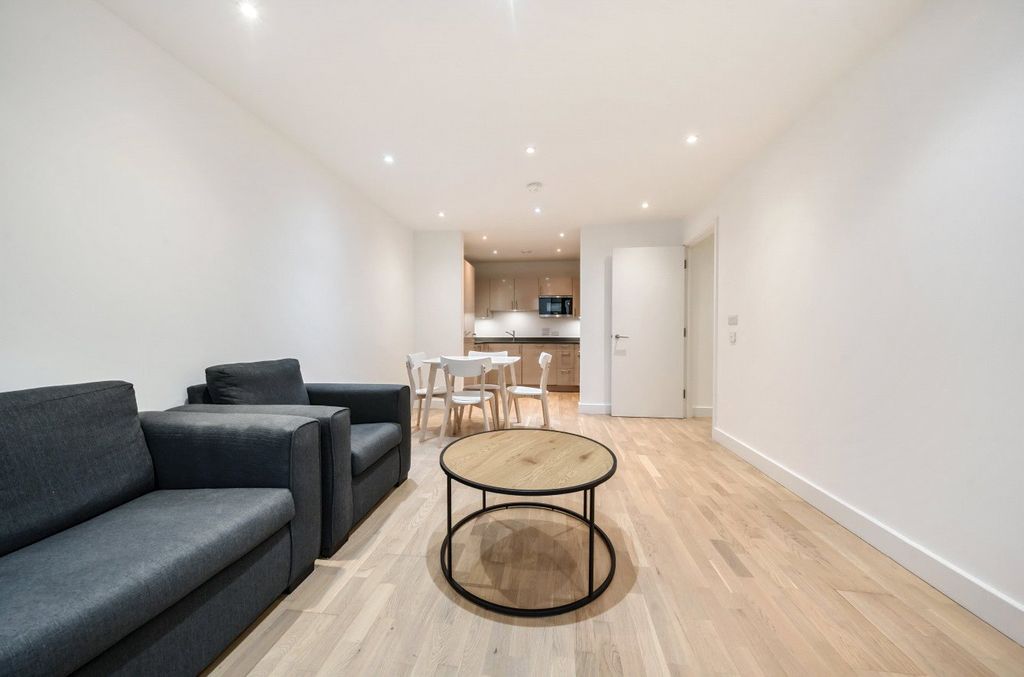 Property photo 3 of 15 Picture No. 14