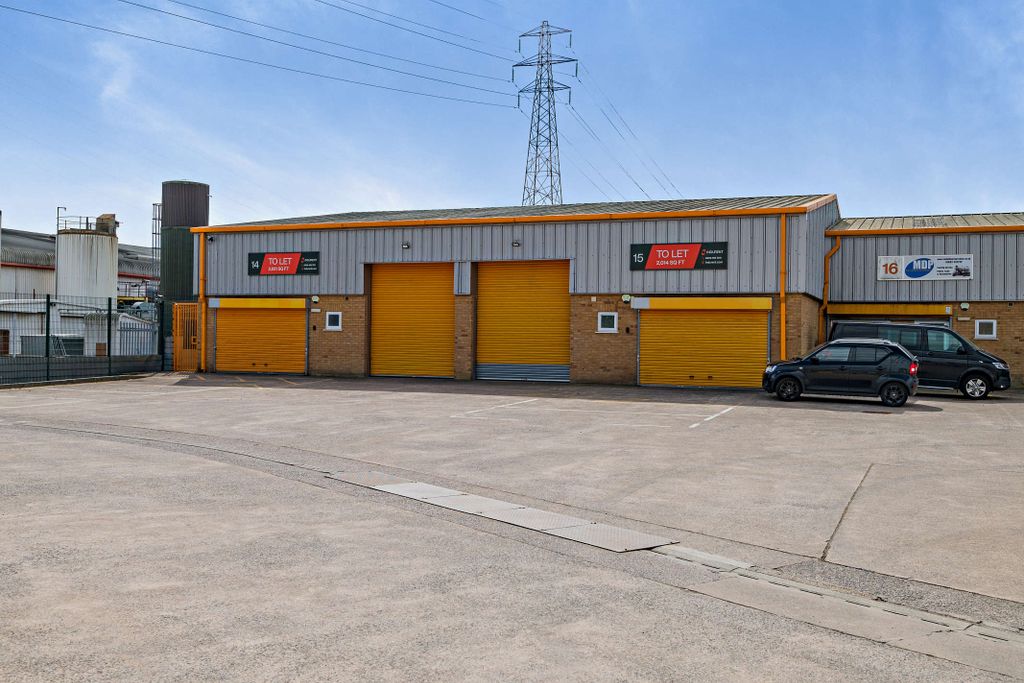 Property photo 1 of 3