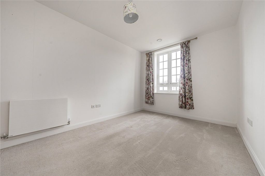 Property photo 3 of 15 Picture 3