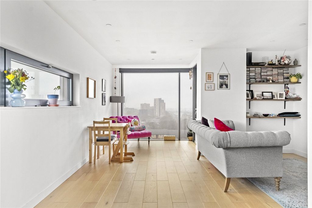 Property photo 1 of 14 Picture No. 16