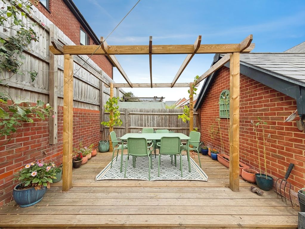 Property photo 2 of 15 Pbox-Img.Jpg