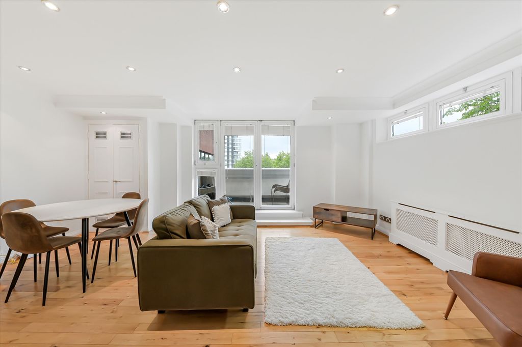 Property photo 1 of 11 Image