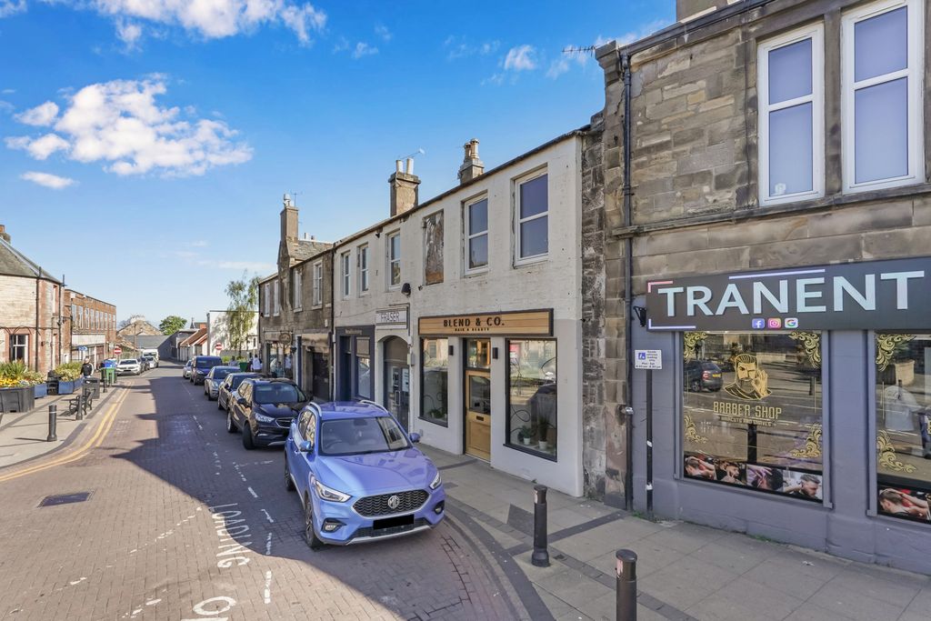 Property photo 1 of 9 Primary Property Image