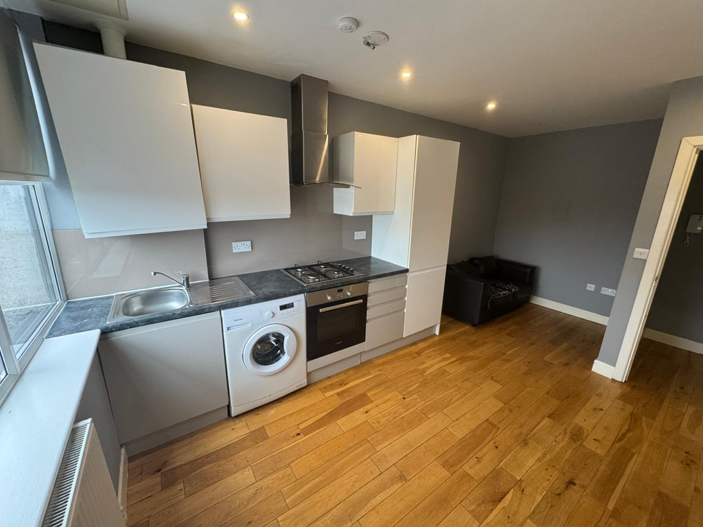 Property photo 2 of 4