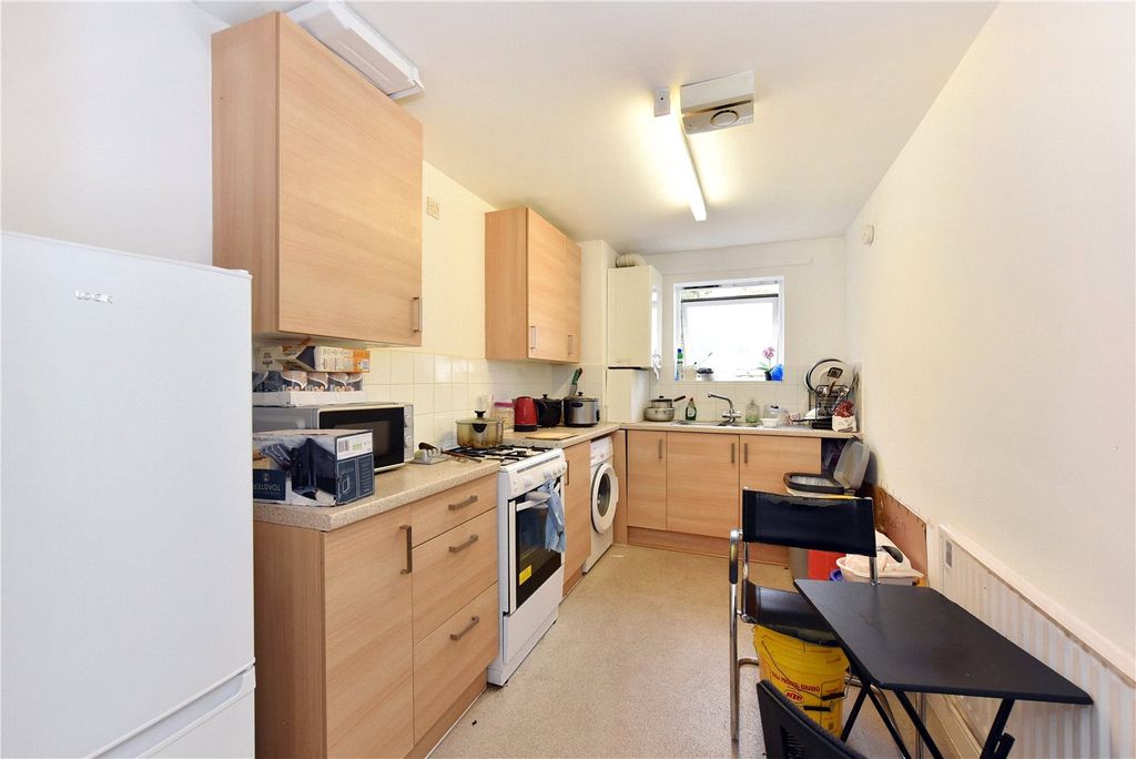 Property photo 1 of 8 Picture No. 09