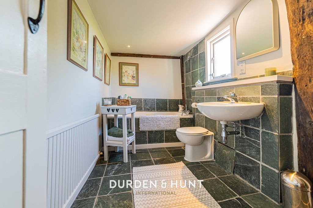 Additional image 27 of 5 bed detached house for saleCoopersale Street, Epping CM16