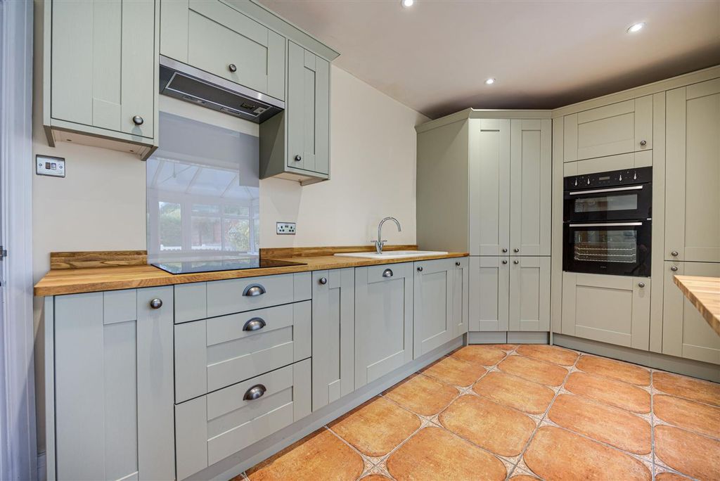 Property photo 2 of 25 Dsc_4105-Dsc_4107.Jpg