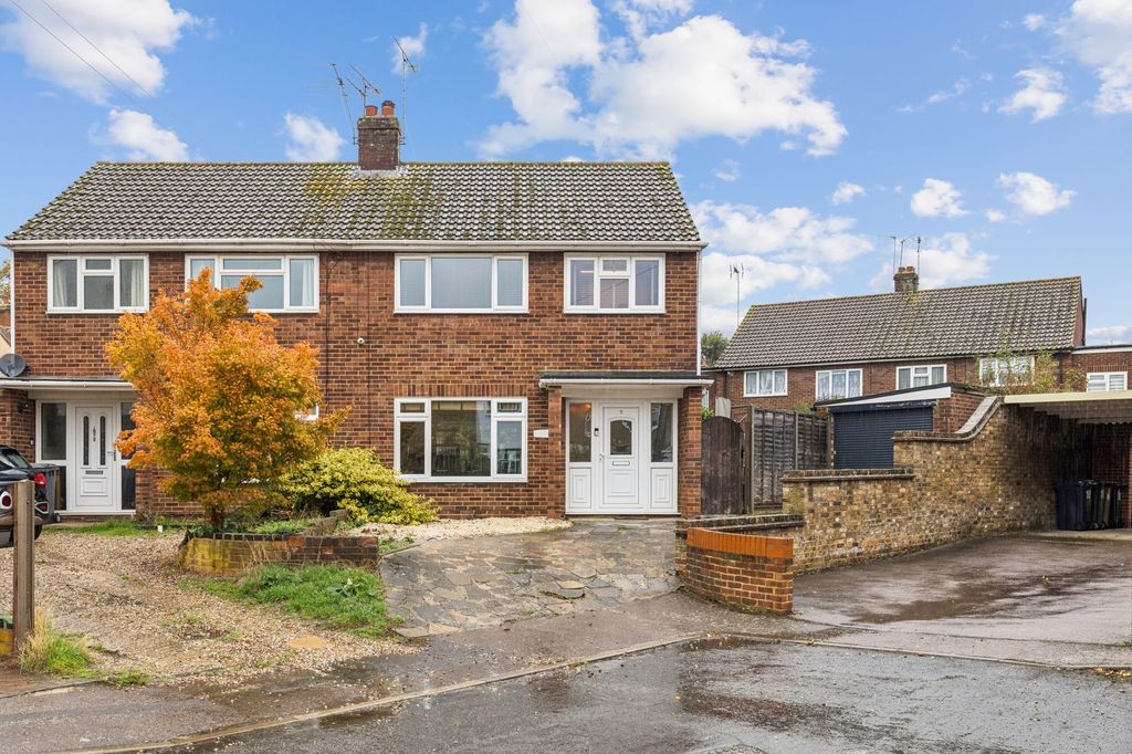 Property photo 1 of 37