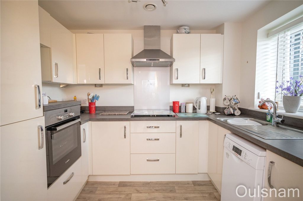Property photo 3 of 20 Picture No. 09