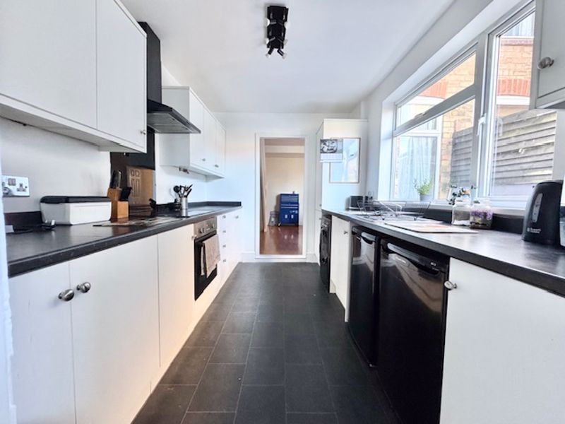 Property photo 3 of 13 Kitchen