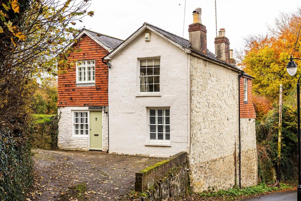 Property photo 1 of 29