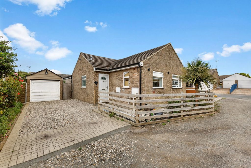 Property photo 3 of 18