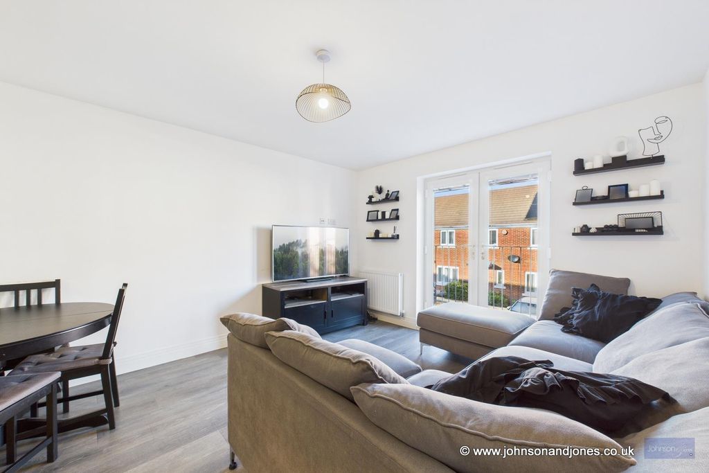 Property photo 3 of 13 3 Reception.Jpg