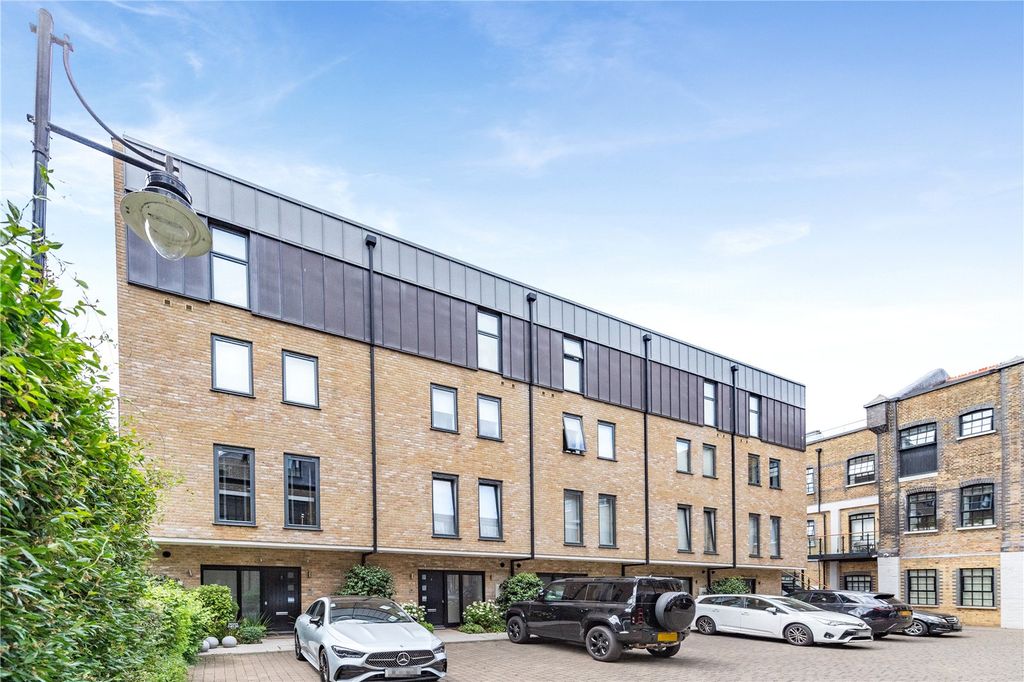 Property photo 3 of 12 Picture No. 03