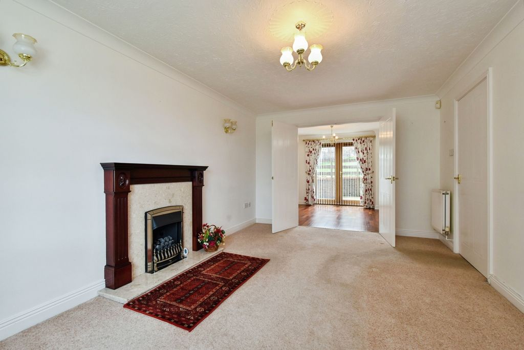 Property photo 2 of 30 Photo