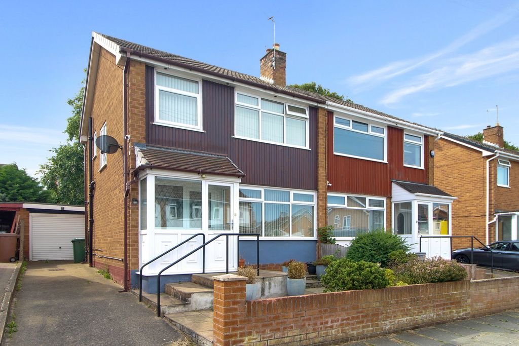 Property photo 1 of 15