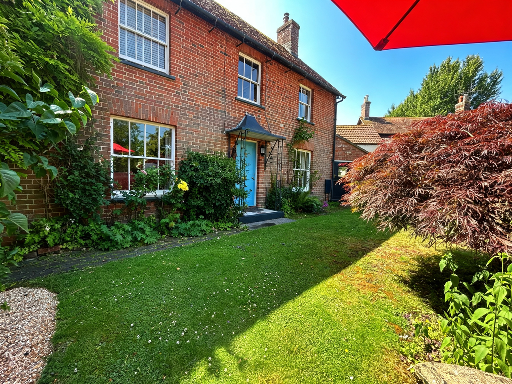 Property photo 1 of 17