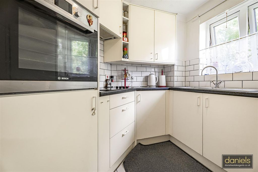 Property photo 3 of 14 15_64023_Watermarked.Jpg