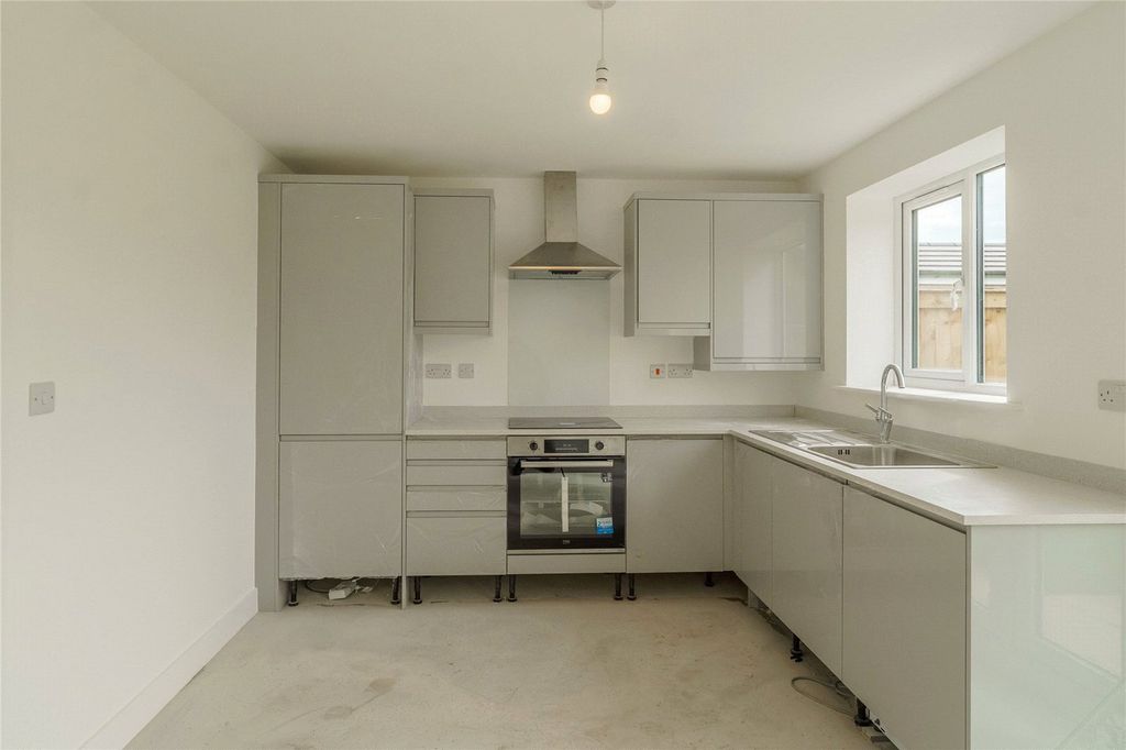 Property photo 2 of 6 Picture No. 04