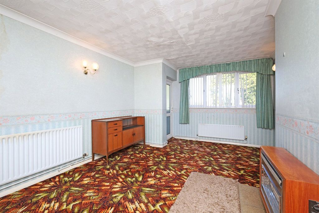 Property photo 3 of 19 Picture No. 03